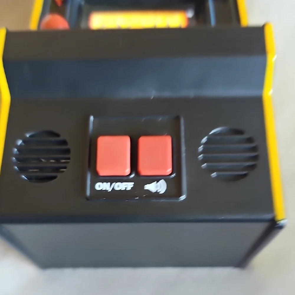 VINTAGE pac Man Arcade Mini Game 2019 Handheld Console Video Retro Ghost